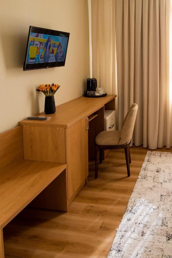 Hotel Vostok Ташкент Екстериор снимка