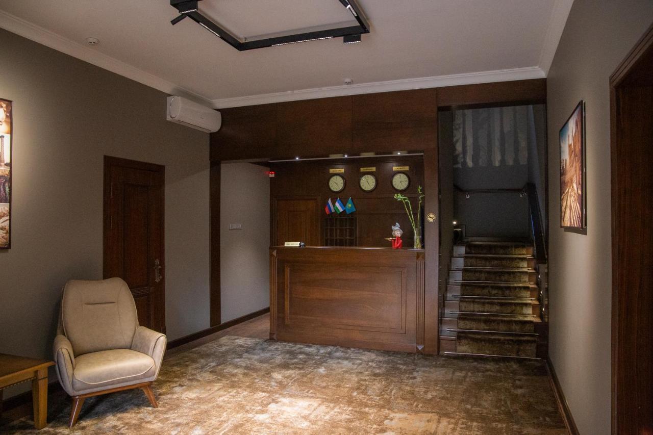 Hotel Vostok Ташкент Екстериор снимка