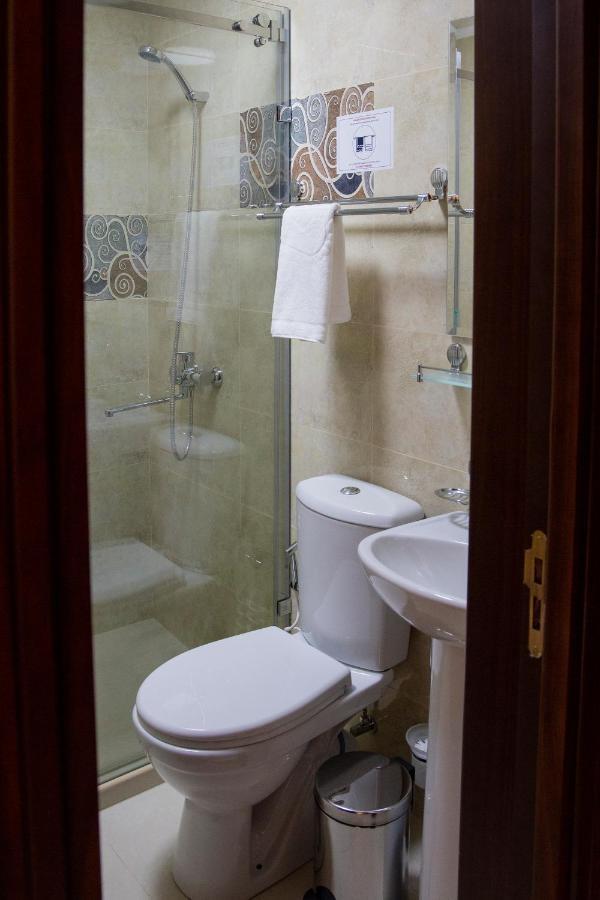 Hotel Vostok Ташкент Екстериор снимка
